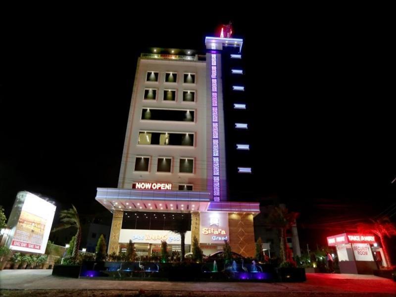 Hotel Sitara Grand Miyapur Hyderabad Ngoại thất bức ảnh
